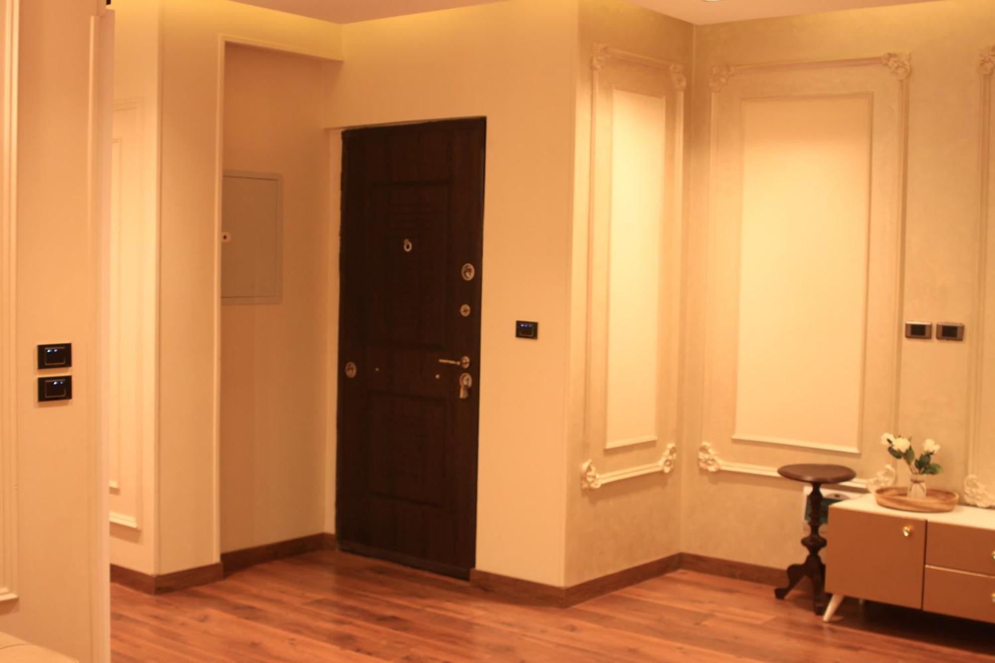 Luxry Duplex Very Prime Location Beside Festival Apartment