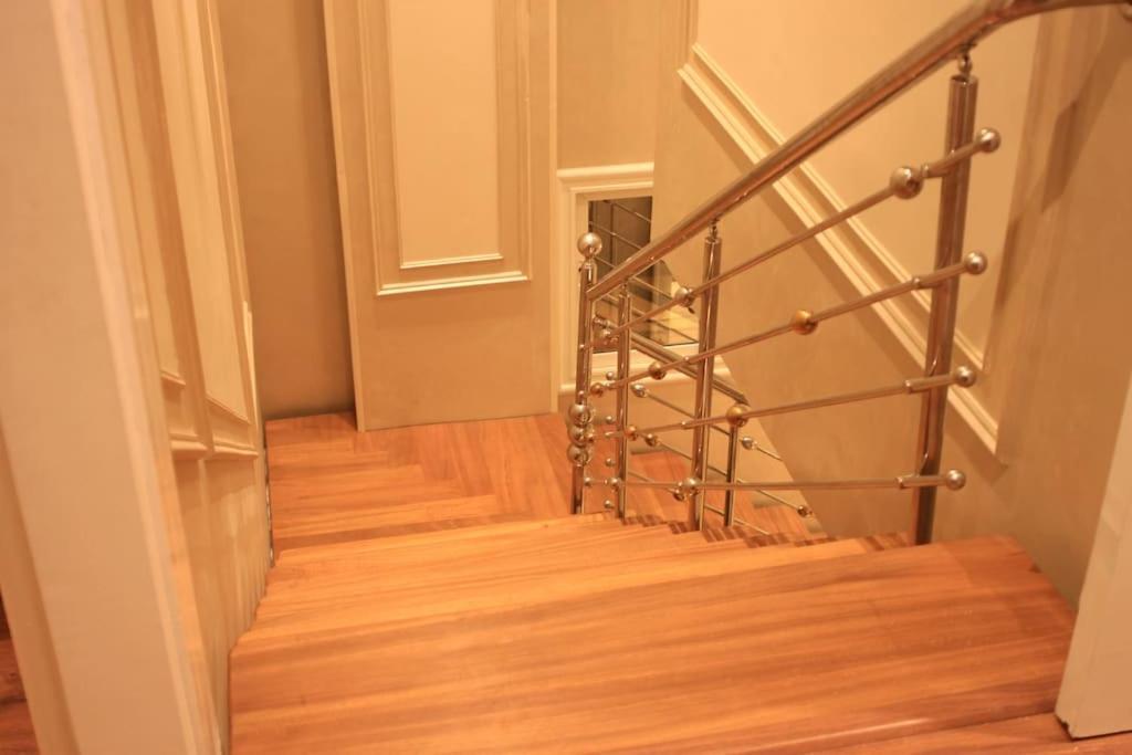 Apartment Luxry Duplex Very Prime Location Beside Festival *