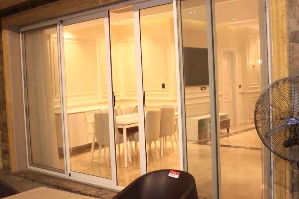 Apartment Luxry Duplex Very Prime Location Beside Festival
